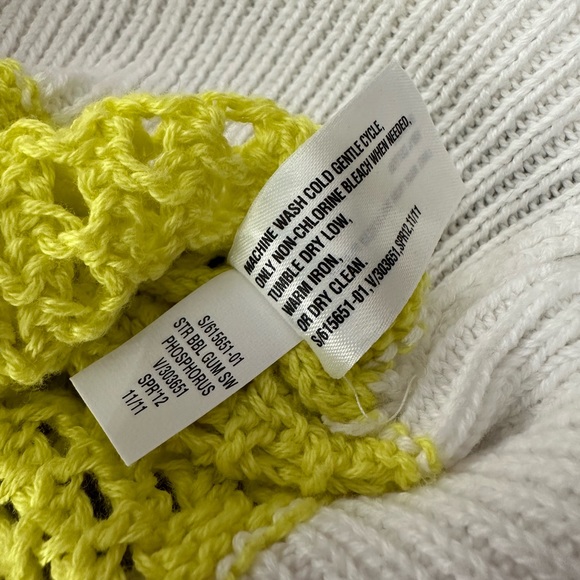 GapKids Striped Open Weave Sweater in Yellow & White Size Small 6 7 - Picture 12 of 17